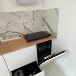 Oaza Resetu Parking Przy Drzwiach Faktura Apartment *