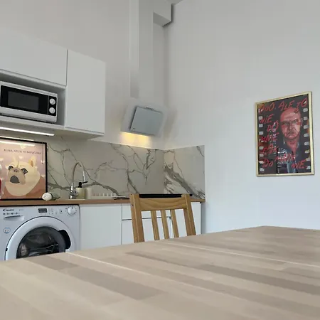 Oaza Resetu Parking Przy Drzwiach Game Zone ウッチ