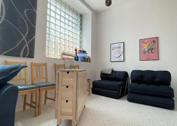 Oaza Resetu Parking Przy Drzwiach Game Zone Διαμέρισμα *