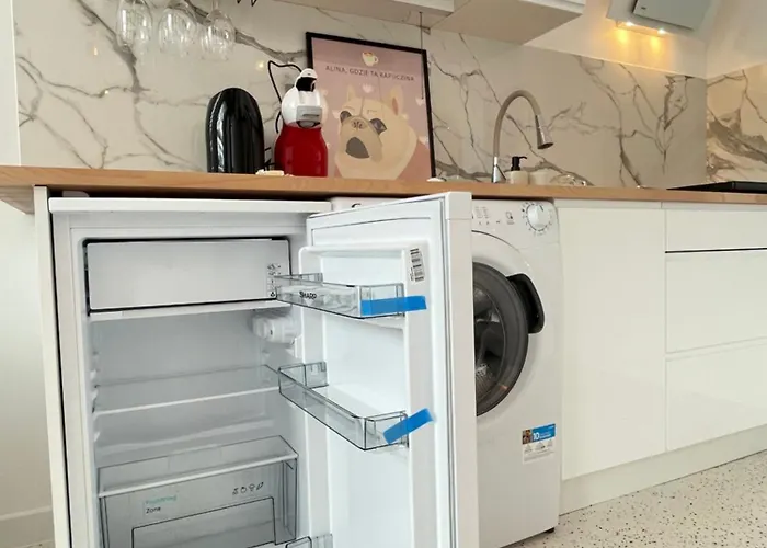 Oaza Resetu Parking Przy Drzwiach Game Zone * Λοτζ