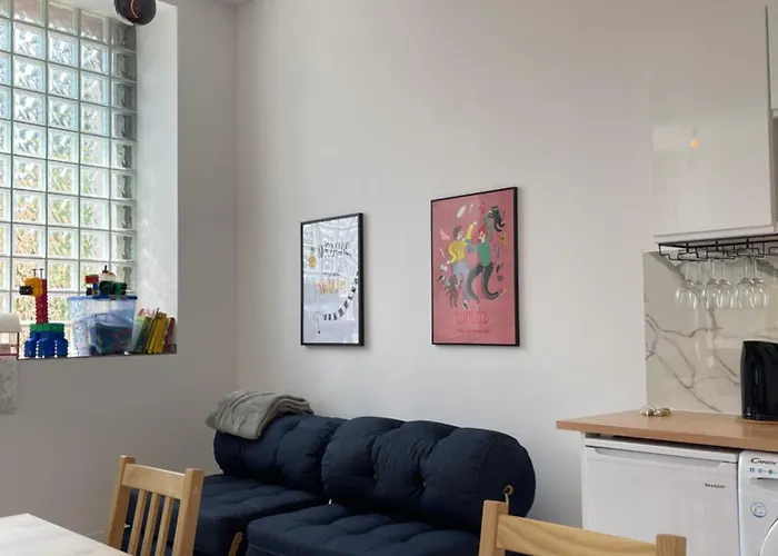 Oaza Resetu Parking Przy Drzwiach Game Zone Διαμέρισμα